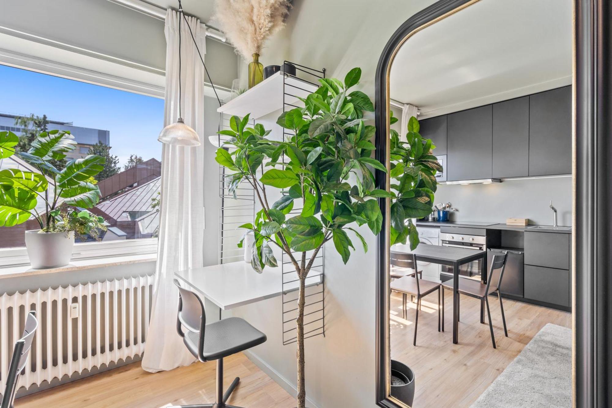 Luminous - Walk To Center Appartement