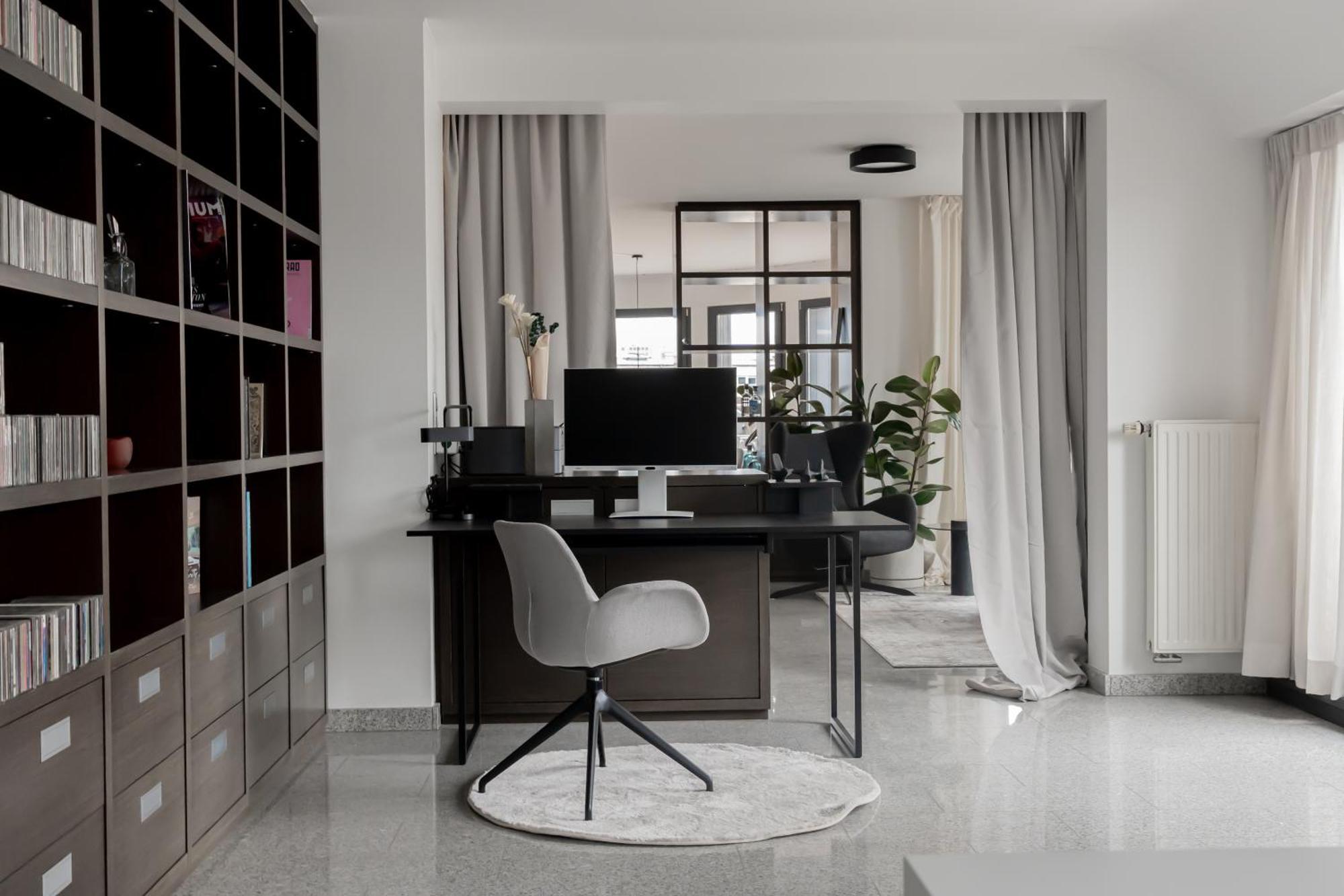 Apartment Lux Penthouse - Office, Terrace, Gym & Parking *