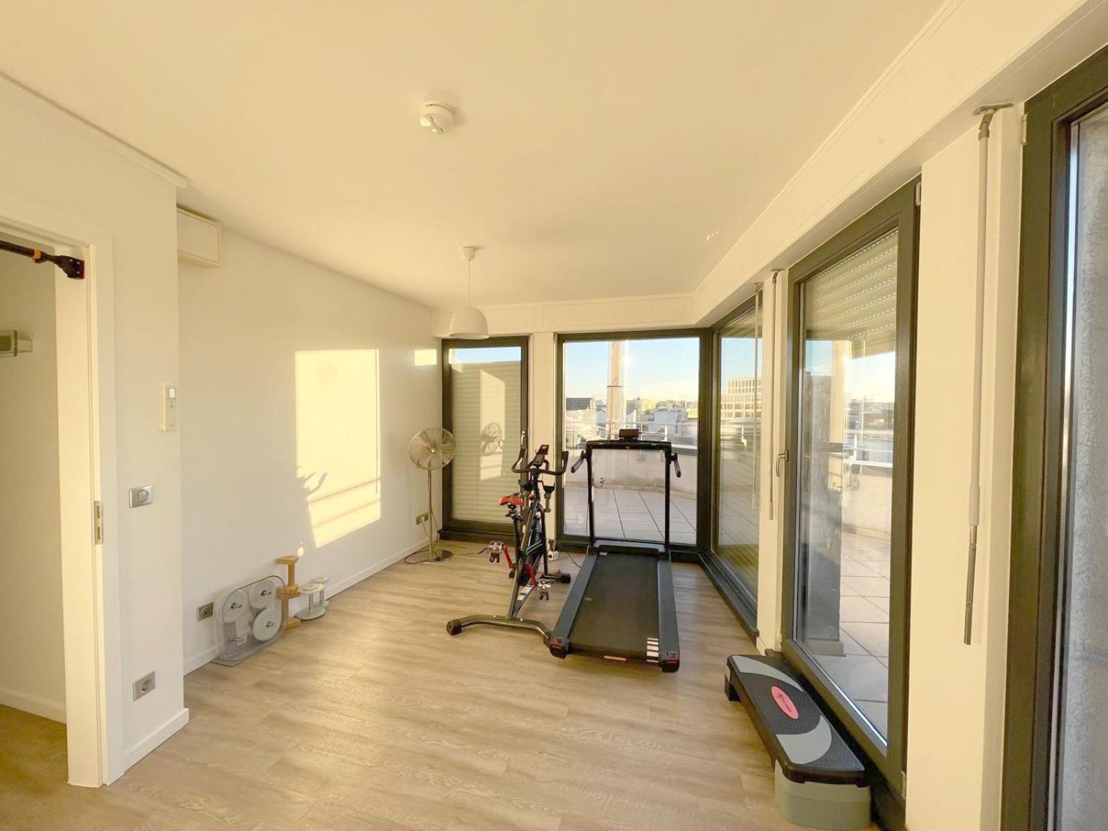 Lux Penthouse - Office, Terrace, Gym & Parking