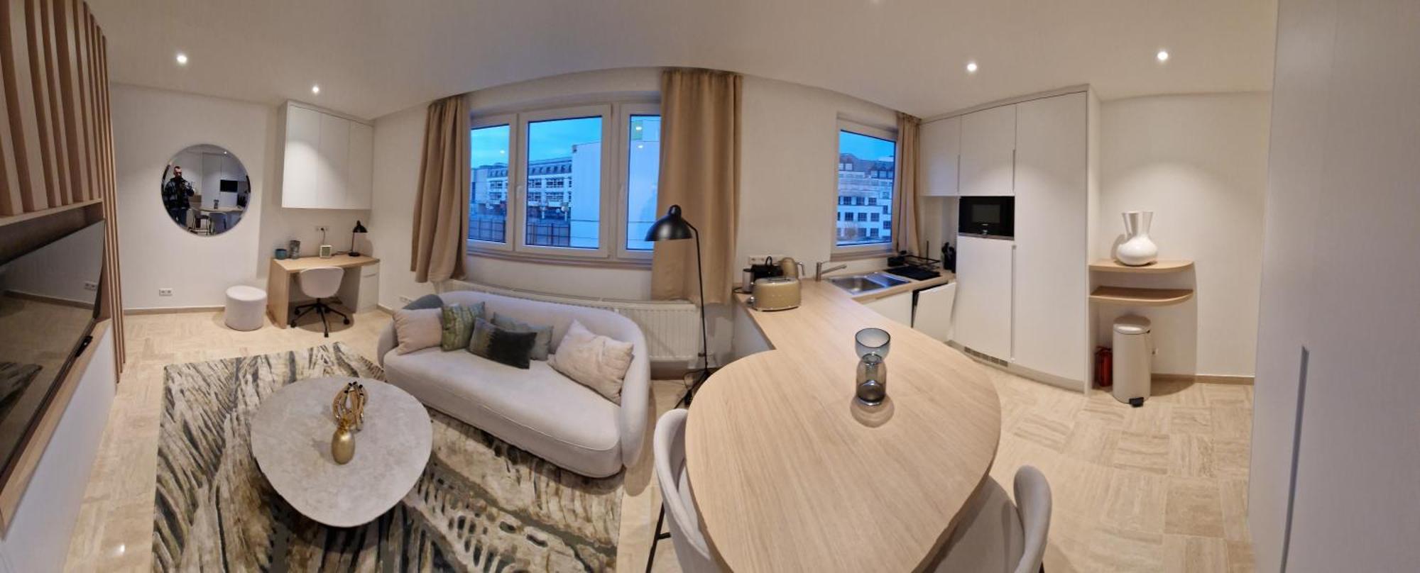 Core Mirrorview-parking And Breakfast Apartamento