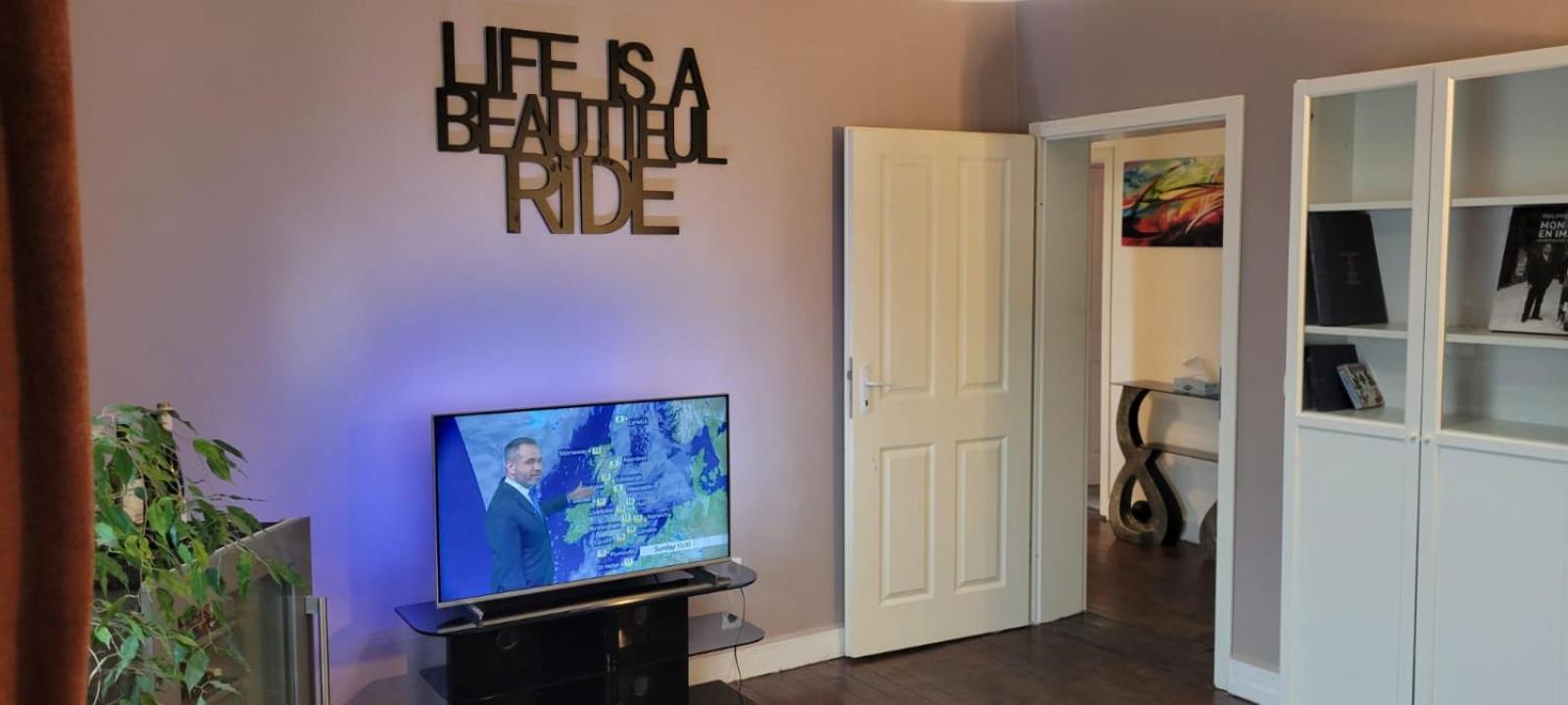 Cheri's Aparts Apartamento *