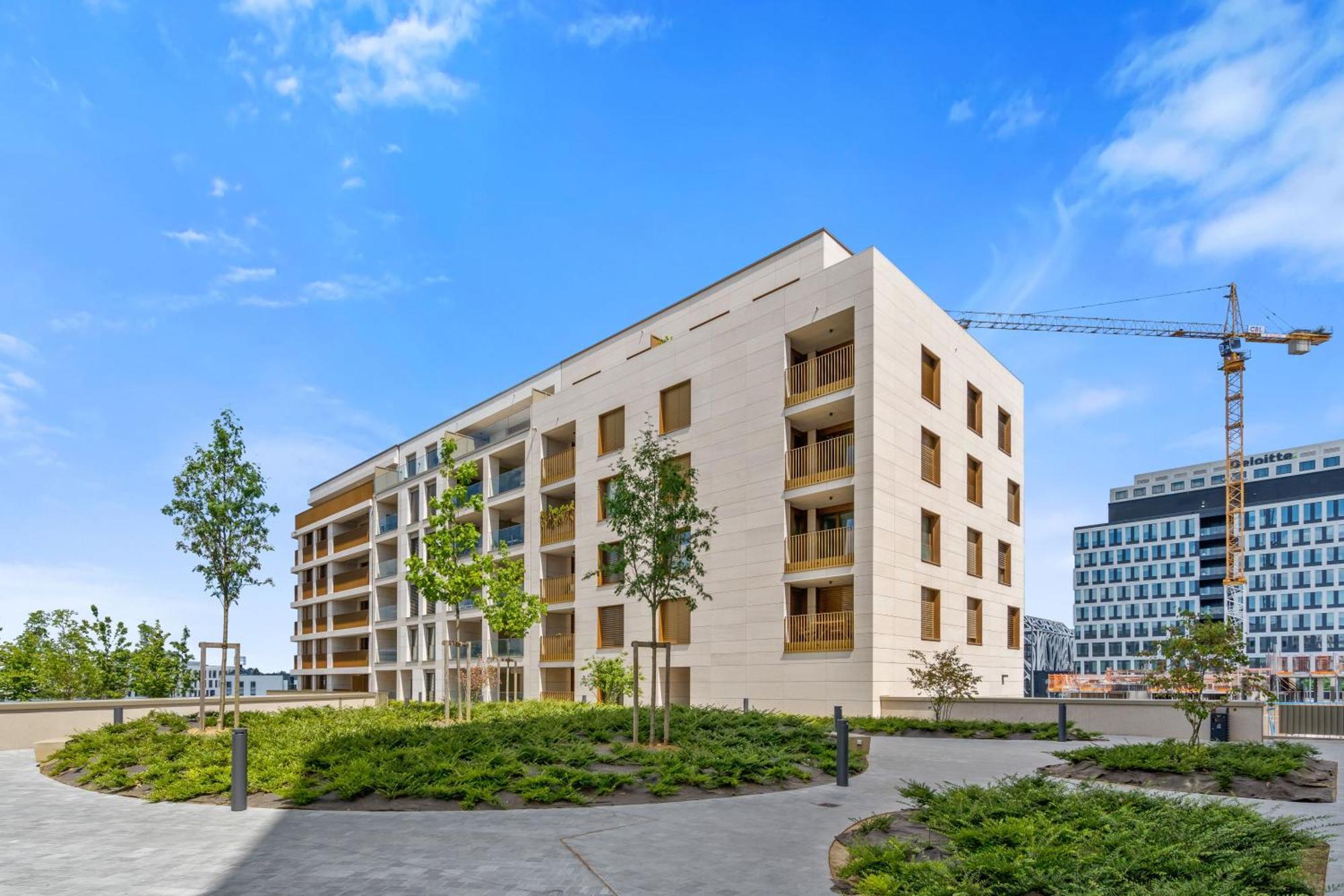 Charming Gasperich Near Cloche D'or Mall Luxembourg