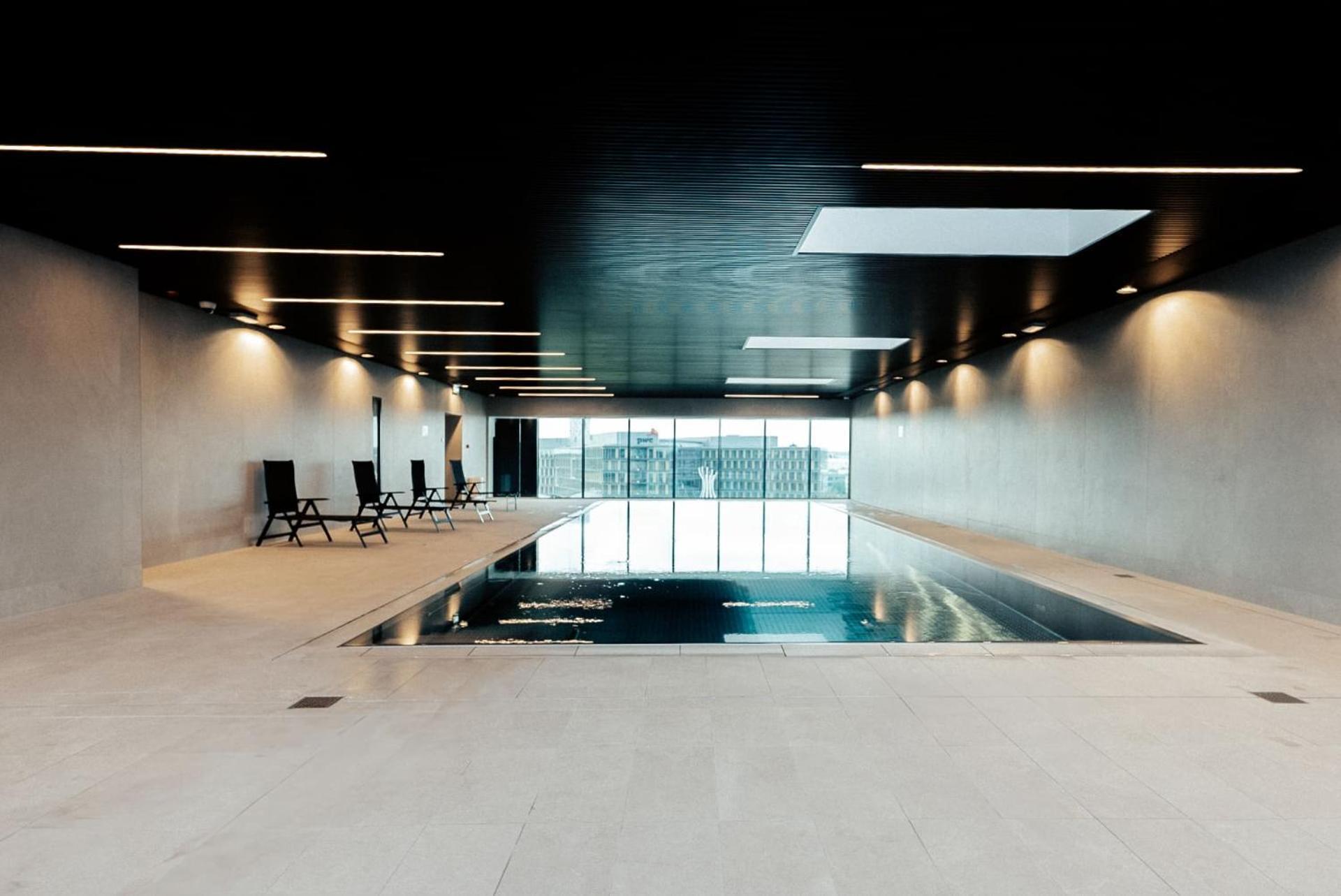 Gasperich With Pool Gym & View Apartamento Luxemburgo
