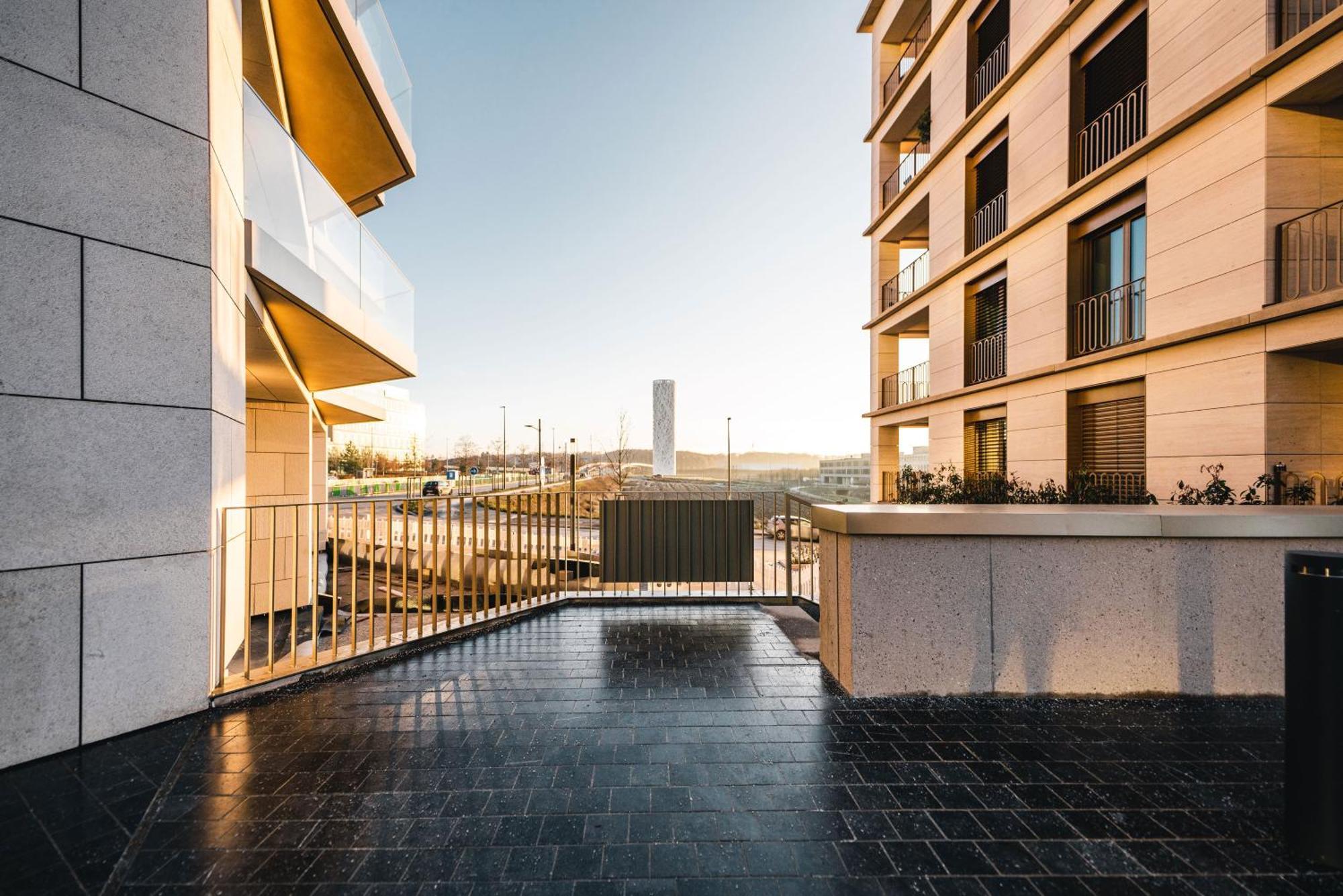 Modern In Gasperich With Balcony & Wi-fi