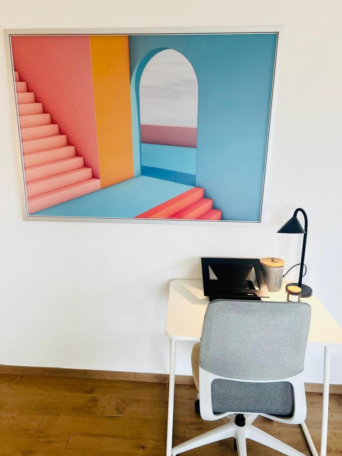 Beautiful 2 Bedrooms Flat In * Luxemburg