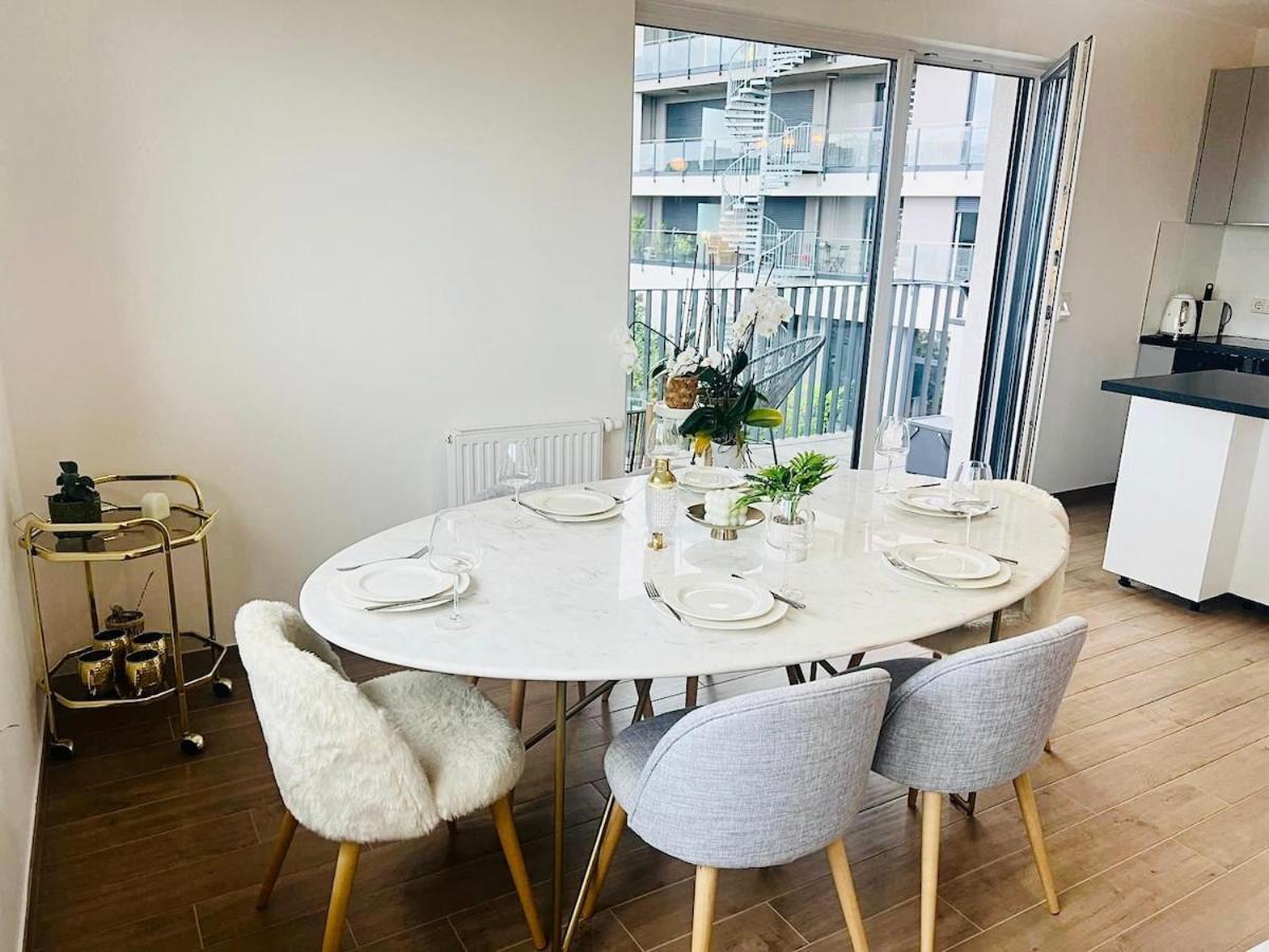 Appartement Beautiful 2 Bedrooms Flat In *