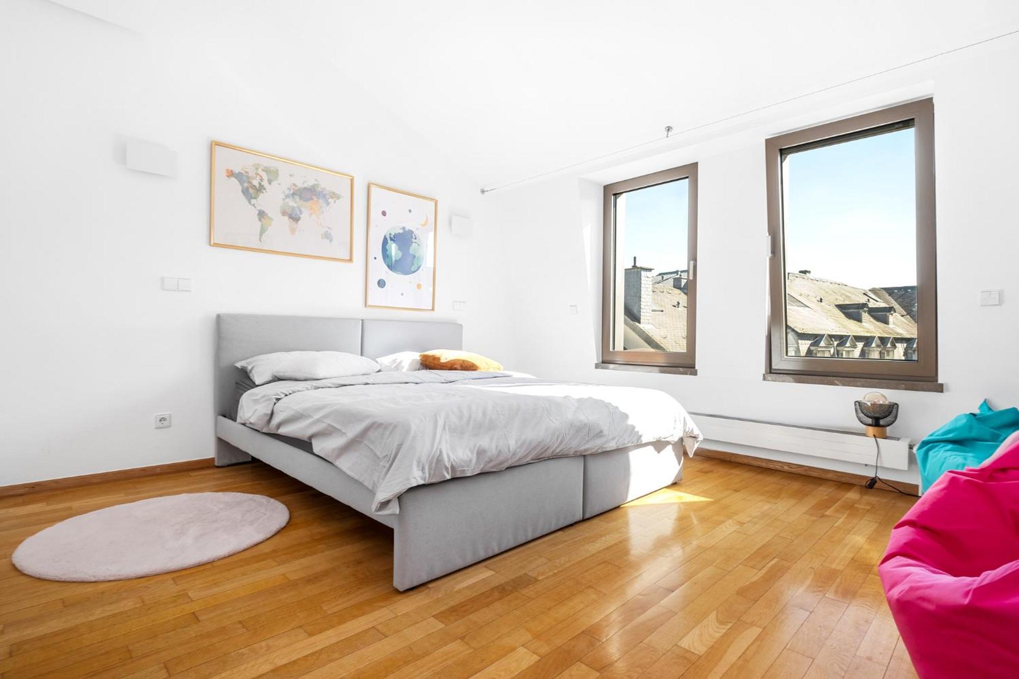 160m2 Penthouse In The Centre With A Balcony And The View Appartement *