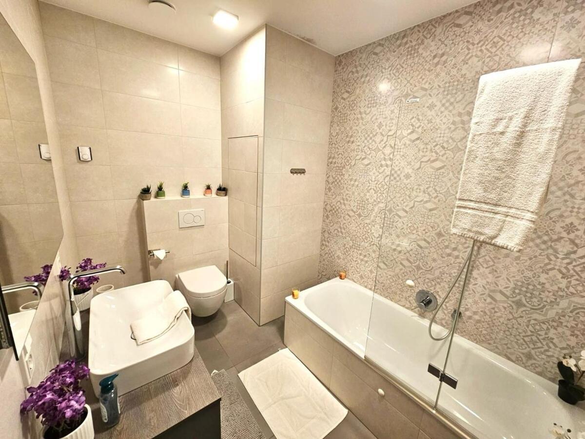 Living In Style 3br W 2 Terraces&free Parking-ham1 * Luxembourg