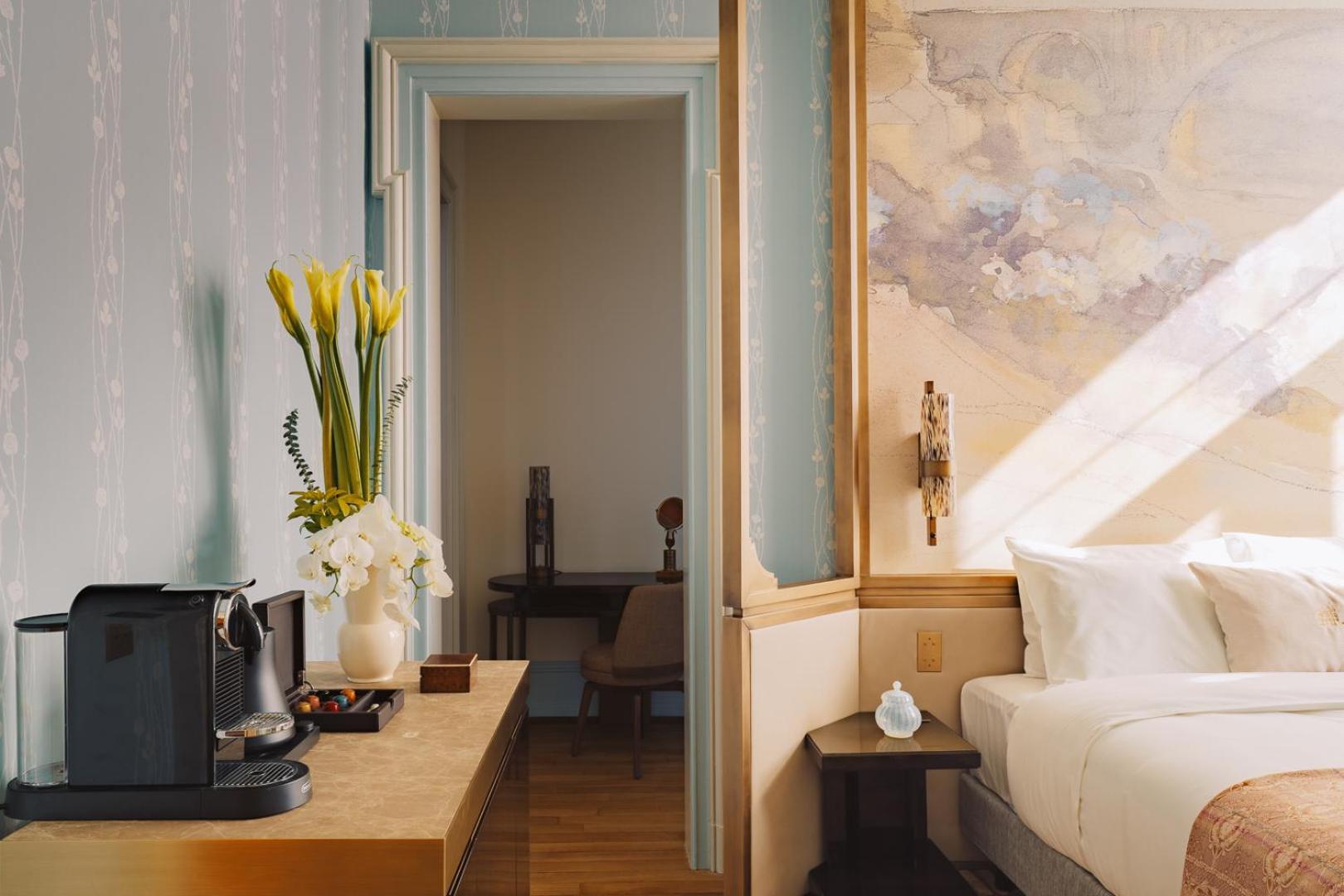 Petrusse Hotel 5*