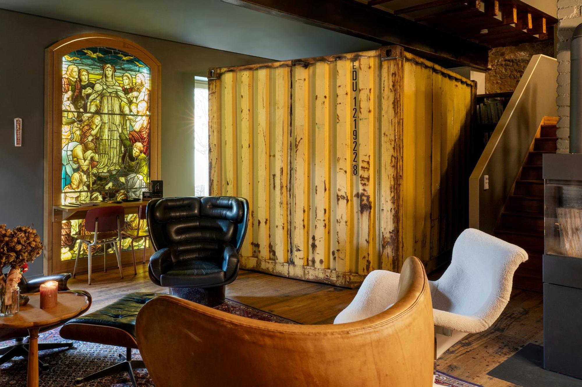 Graace House *