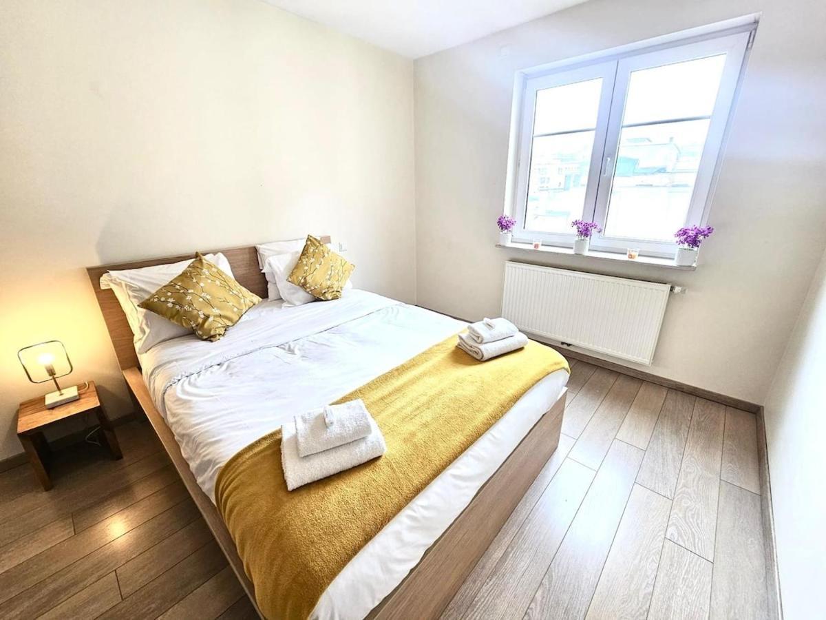 Chic Retreat 2br Near Station With Parking-2a