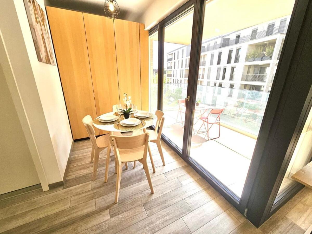 Cozy With Sunny Terrace-chiny3 Apartment *