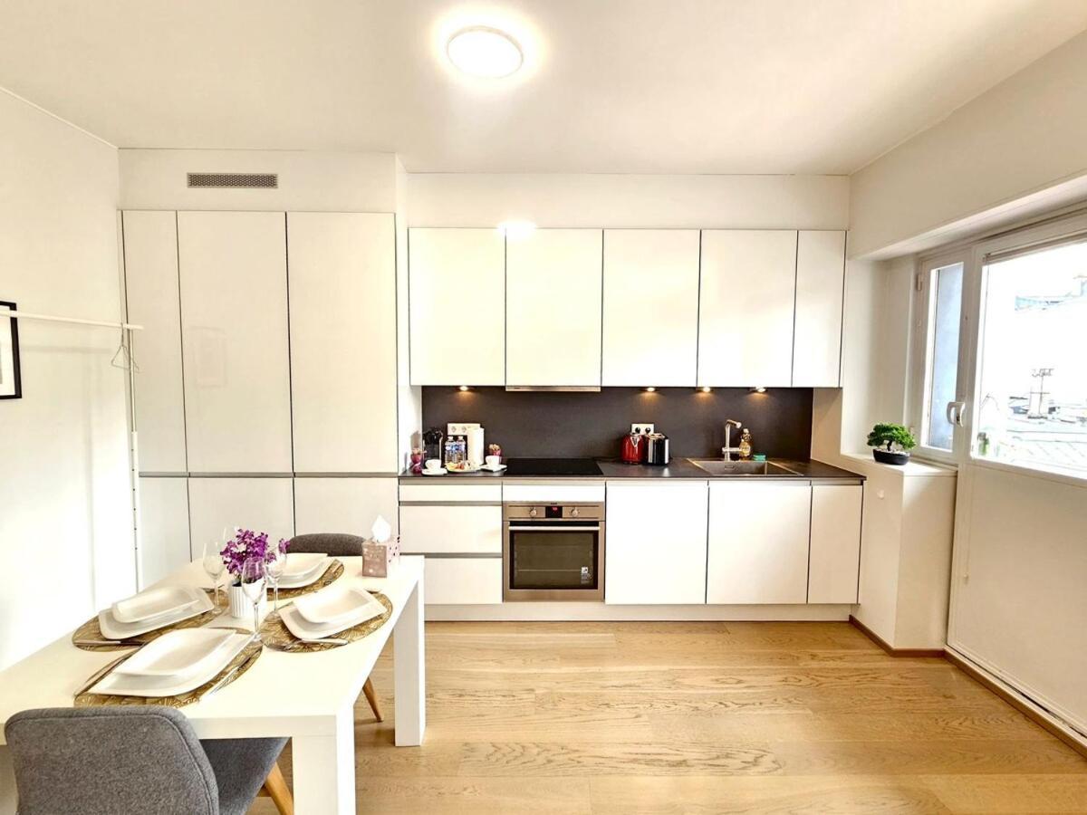 Stylish In Luxembourg-lux11 * Luxemburg