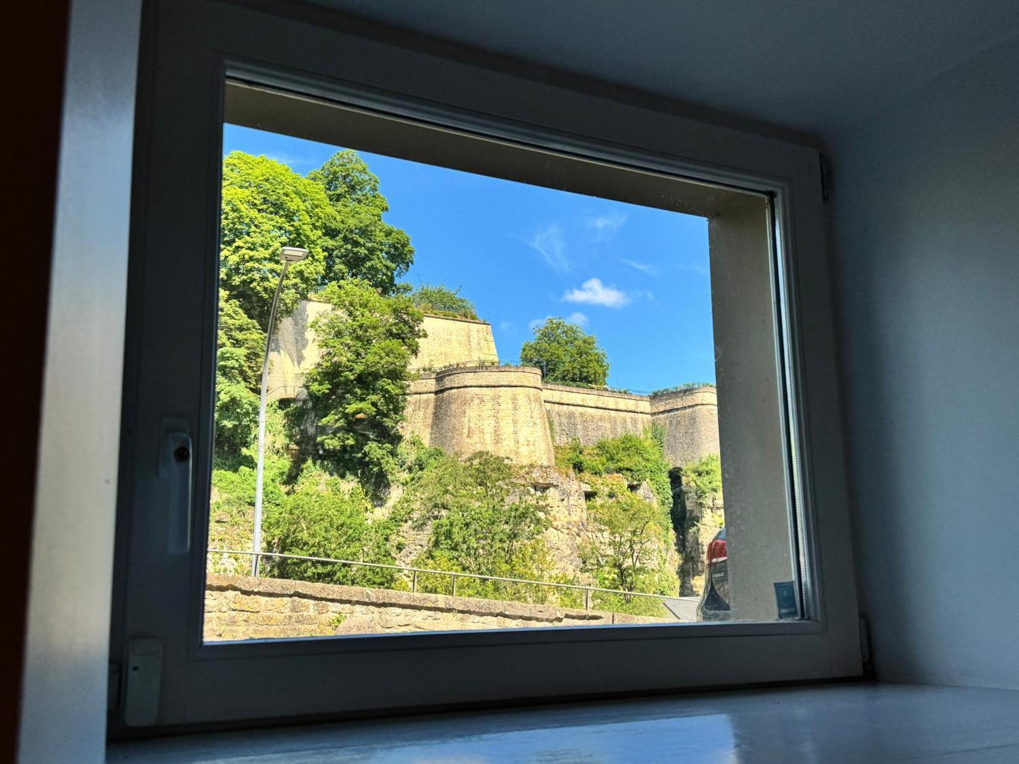 Casa de hóspedes Historic Town Luxe And Epic View