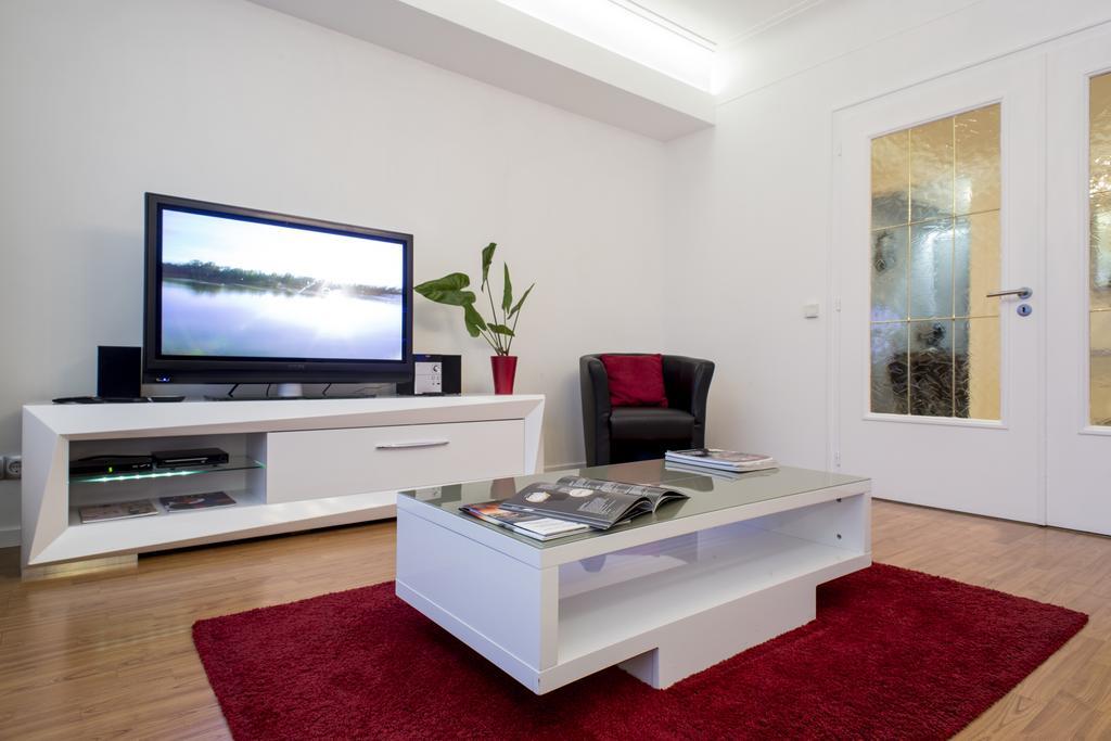 The Queen Luxury - Carlotta Apartment