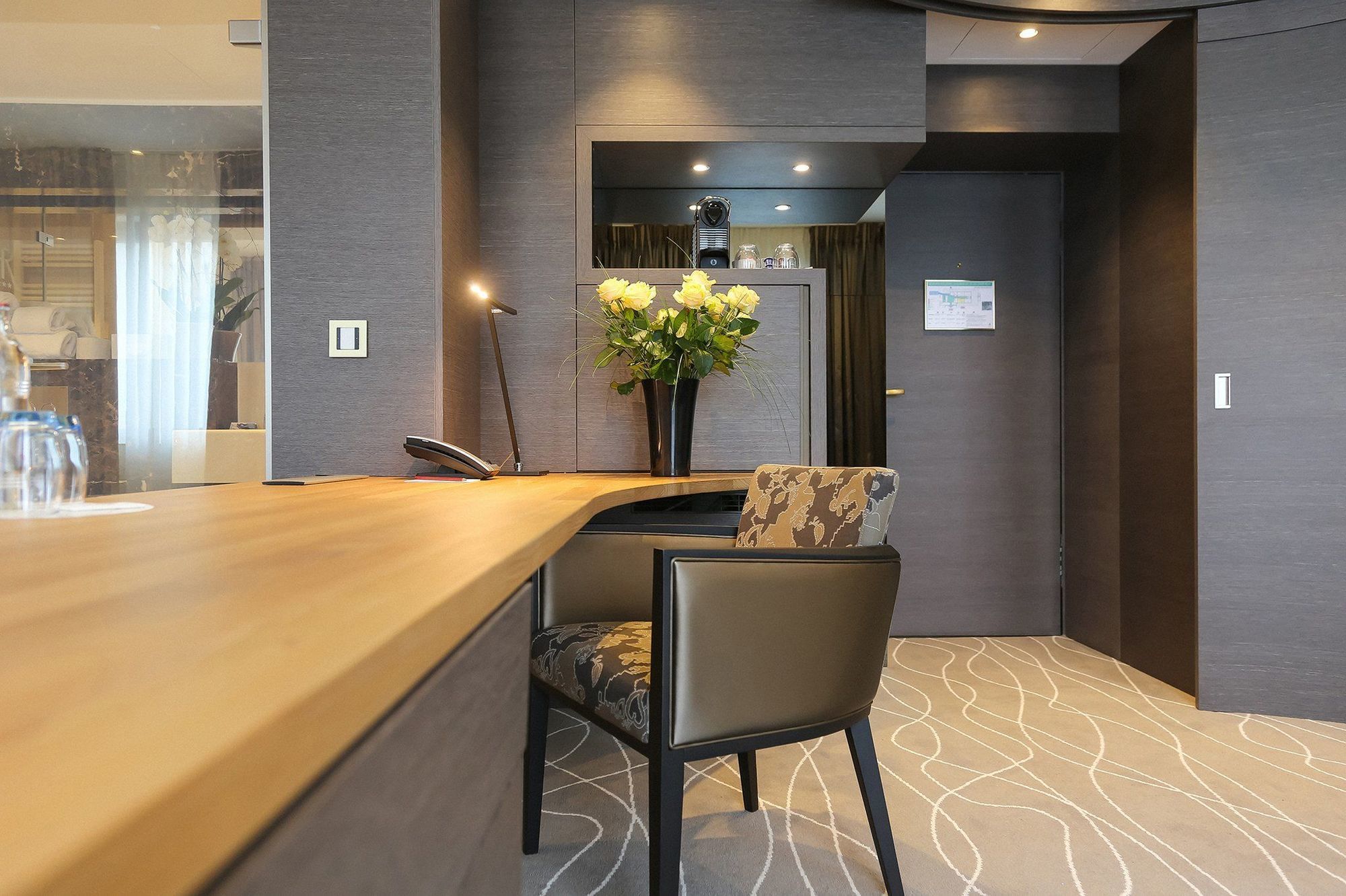 Le Royal & Hotel 5*