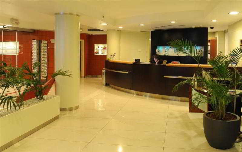 Hotel Western Grand Victor Hugo 4*