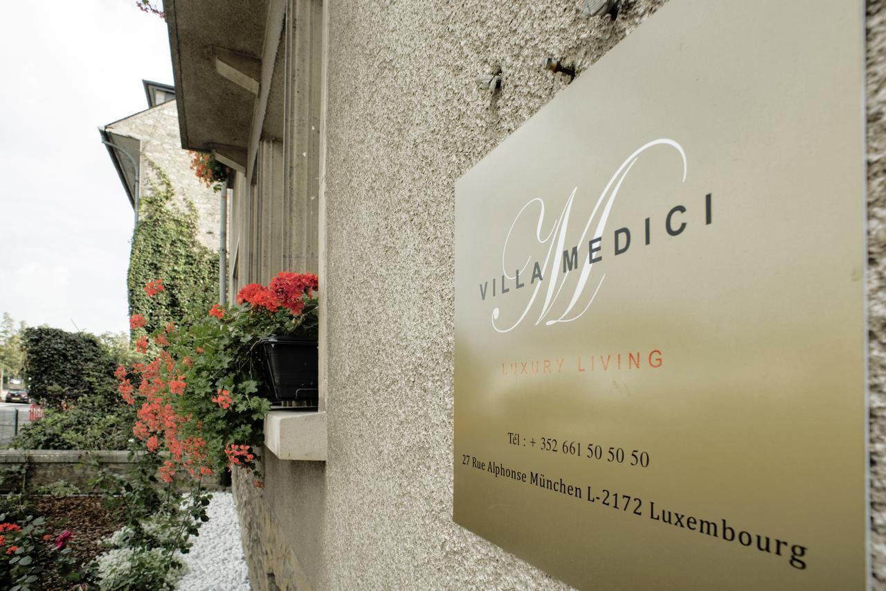 The Queen Luxury - Medici * Luxembourg