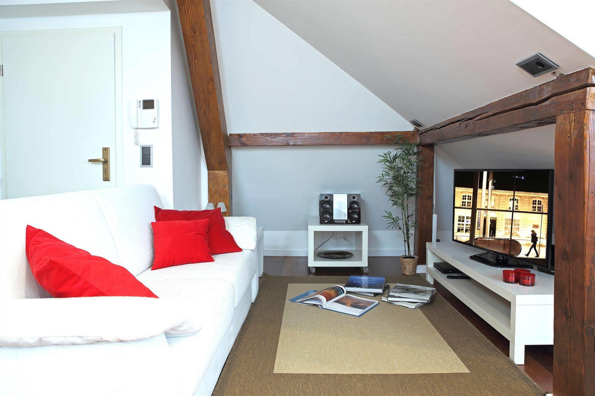 The Queen Luxury - Giada * Luxembourg