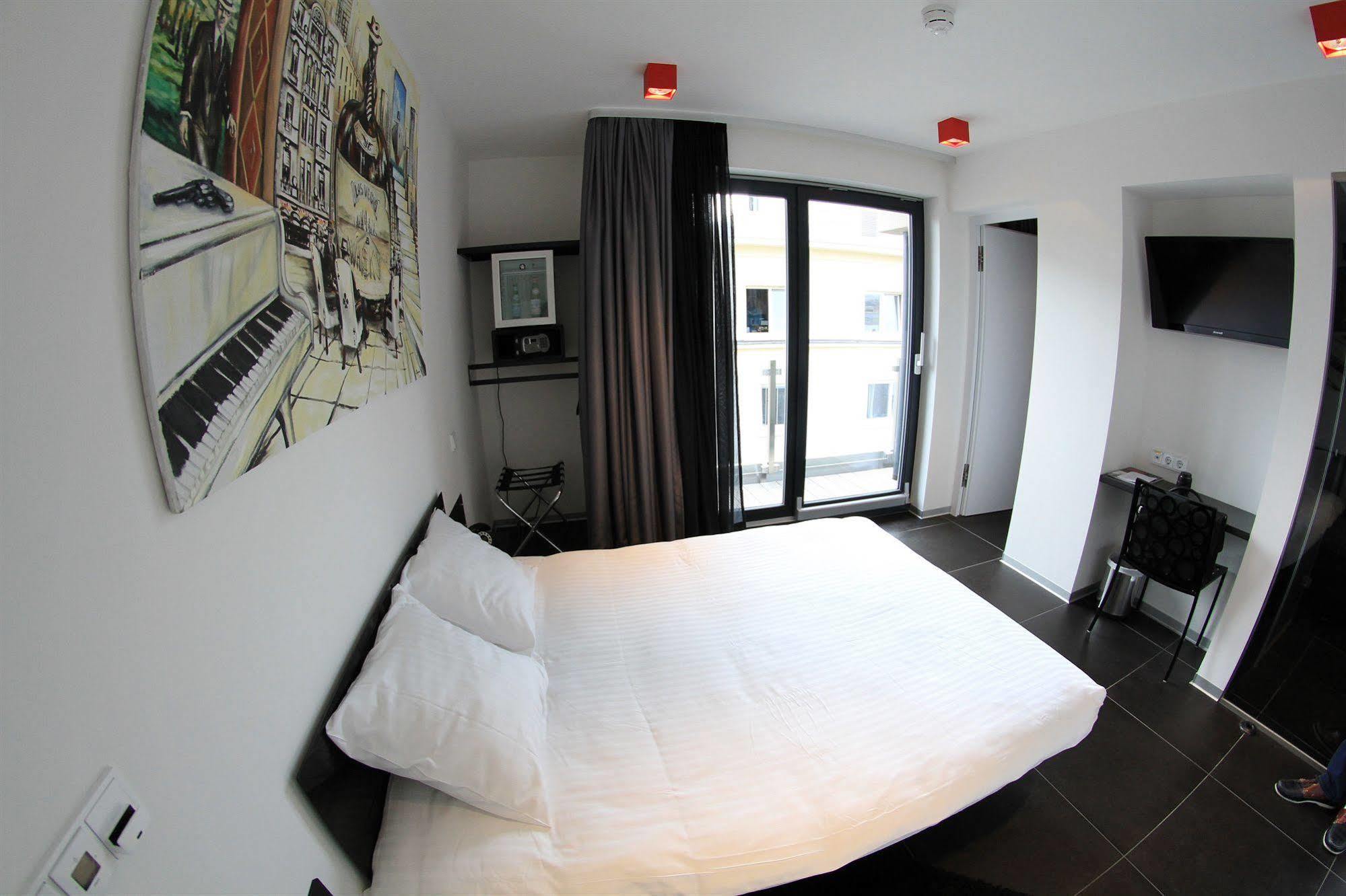 Hotel Grey 3*