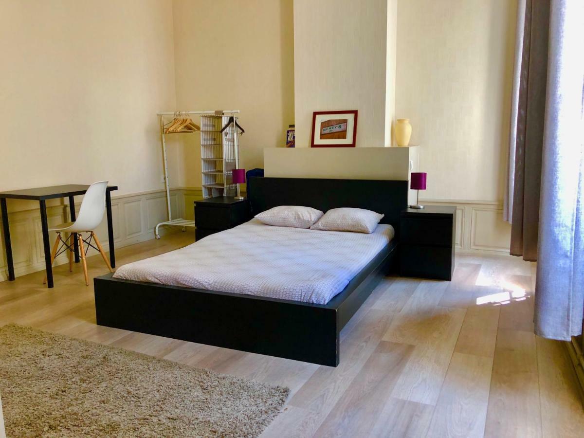 Urban Apartment, In The Nightlife Area! Appartement *