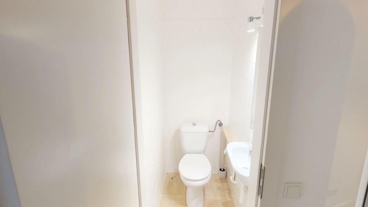 Spacious 2 Bedroom Flat In The Center Of Lux *