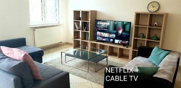 Appartement Modern 100m2 Flat 2mn Walking From Train Station In City Center, Free Parking -2a *