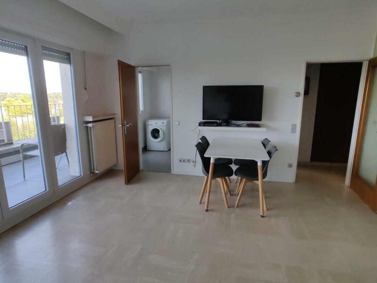 Studio Flat With Best Views Of City