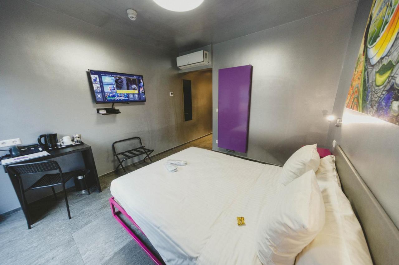 Jj32 Hotel