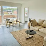Large 1 Bedroom In Center With Terrace & Parking -67B