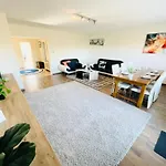 Big Penthouse 2 Bedrooms In Center With Parking And Largeterrace-41