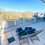 Big Penthouse 2 Bedrooms In Center With Parking And Largeterrace-41