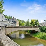 Luxurious 2Br Apt With Balcony In Luxembourg