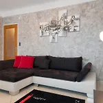 Villa Nakalua