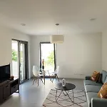 Central Apartment In Luxembourg City Center -Parking