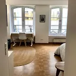 Cozy Studio Apartment In The Centre Of The City