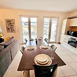 Convenient 2 Bedroom Flat Near Luxembourg Gare