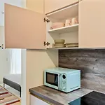 Beautifully Designed Studio In Hollerich