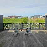 City Living In Style 3Br W 2 Terraces&Free Parking-Ham1