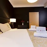 The Queen Luxury Apartments - Villa Serena