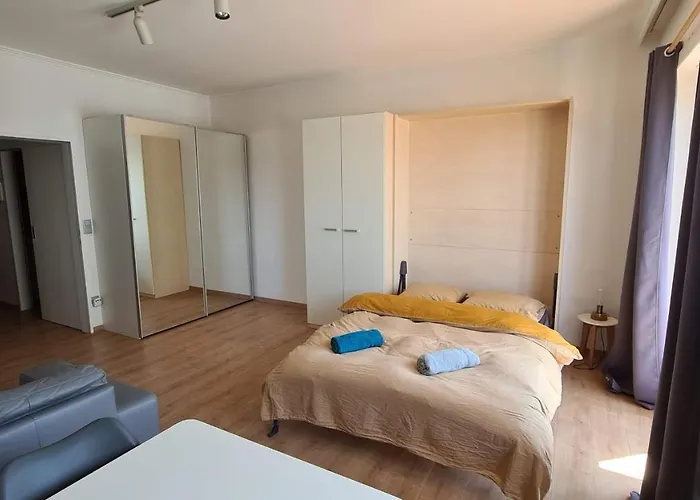 Luminous 4Th Floor Studio In Lux-Belair