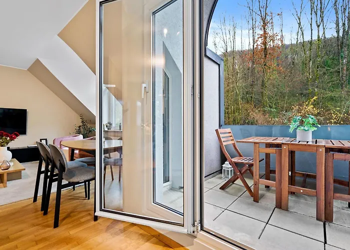 Chic 2Br Stay In Luxembourg With Free Parking