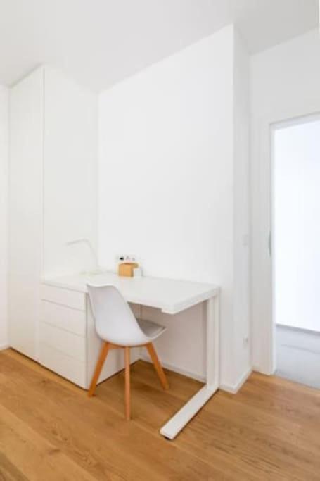 Apartamento Wonderful Two Bedroom At Limpertsberg With Parking, Near Tram Luxemburgo