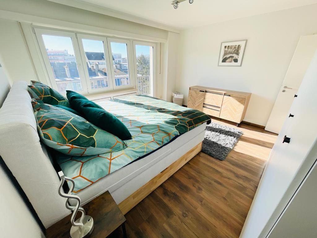 Apartment Big Penthouse 2 Bedrooms In Center With Parking And Largeterrace-41