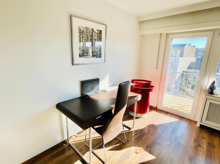 Apartment Big Penthouse 2 Bedrooms In Center With Parking And Largeterrace-41 *