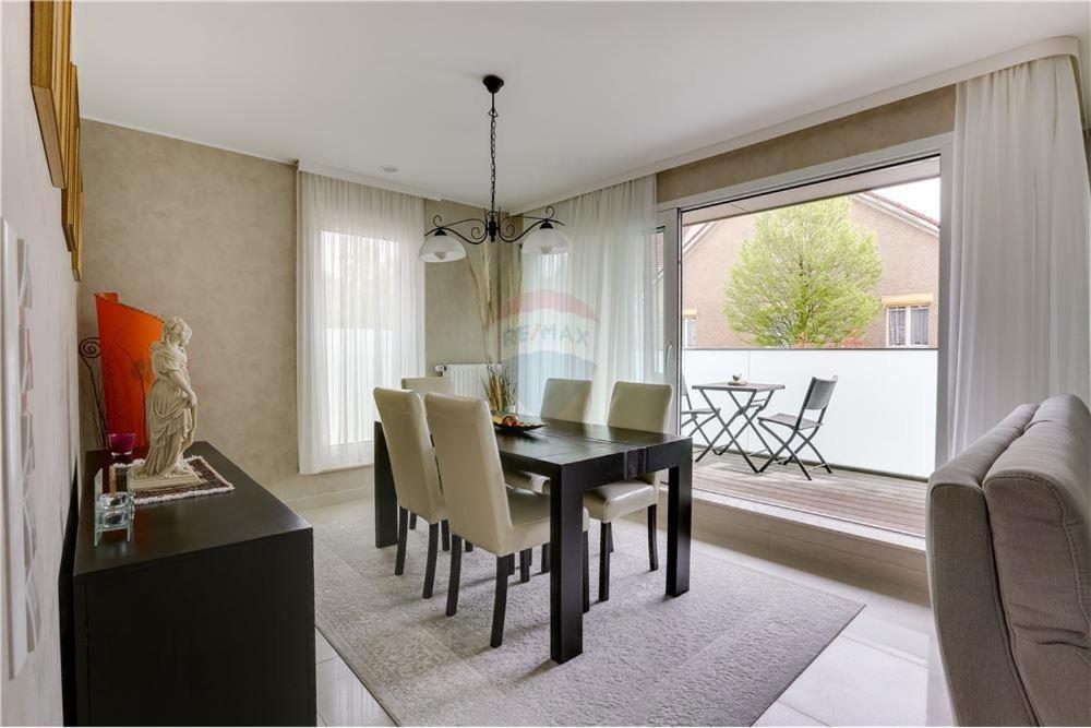 Primeurs Standing De 85 M², Luxembourg-kirchberg * Luxembourg