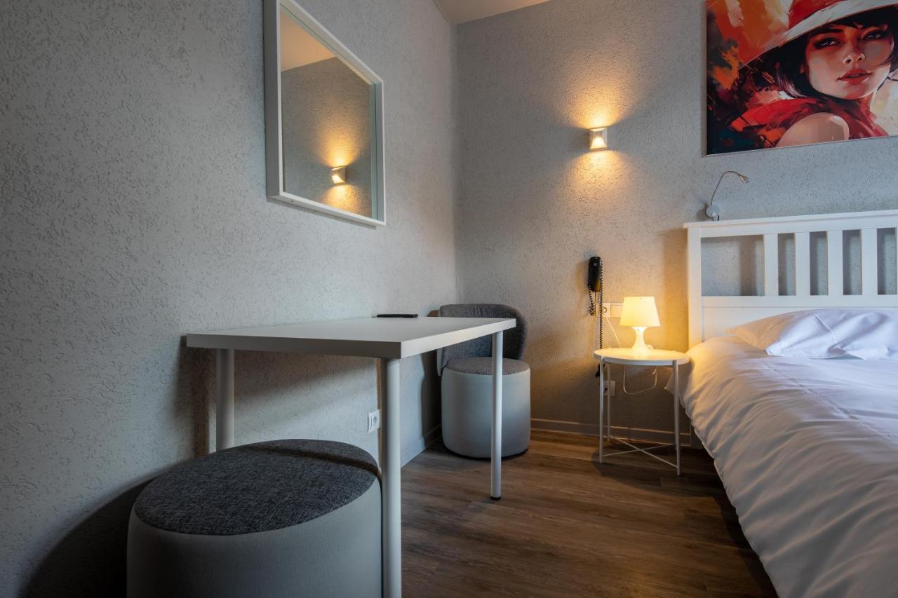 Bristol Hotel 2*