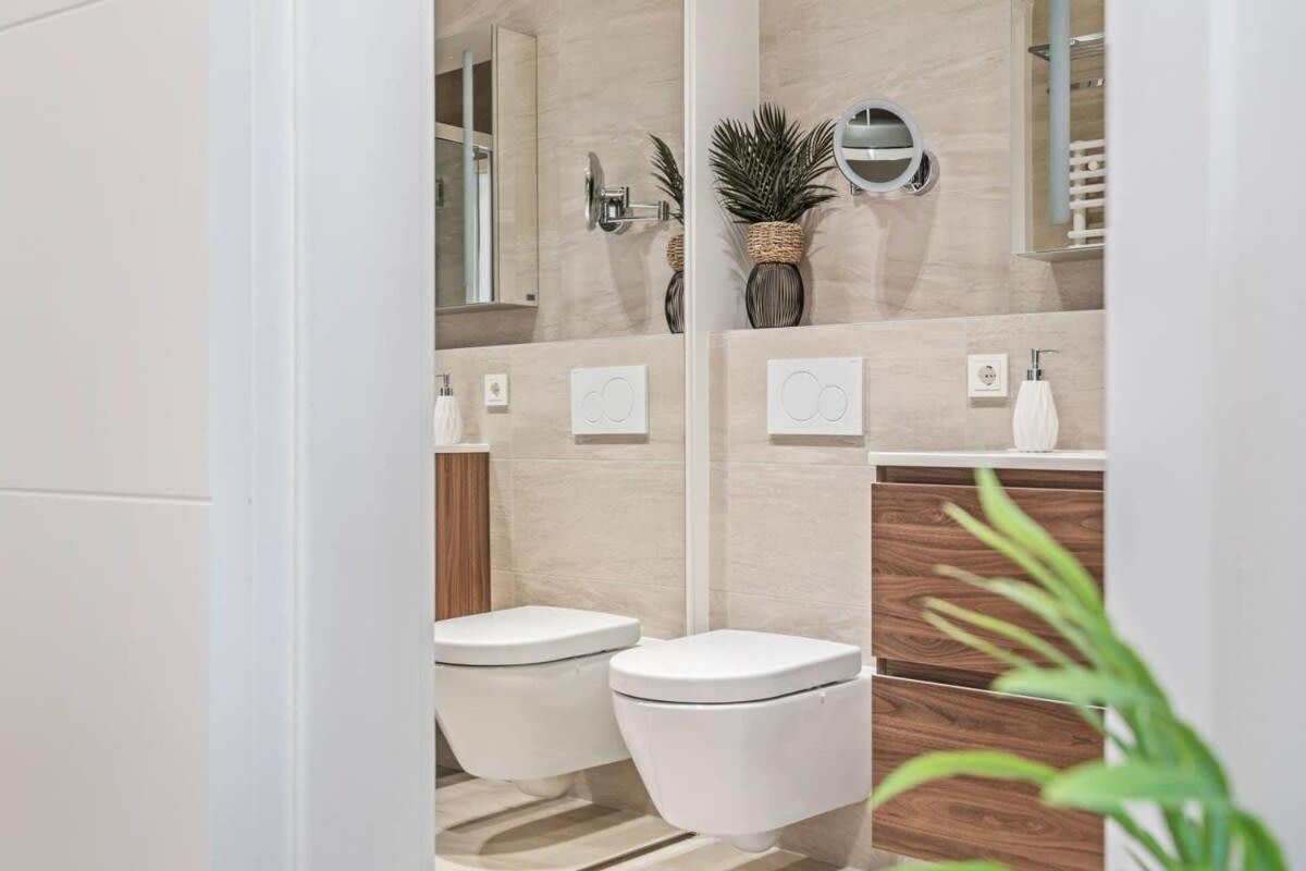 Stylish And Luxurious With Pool & Gym *