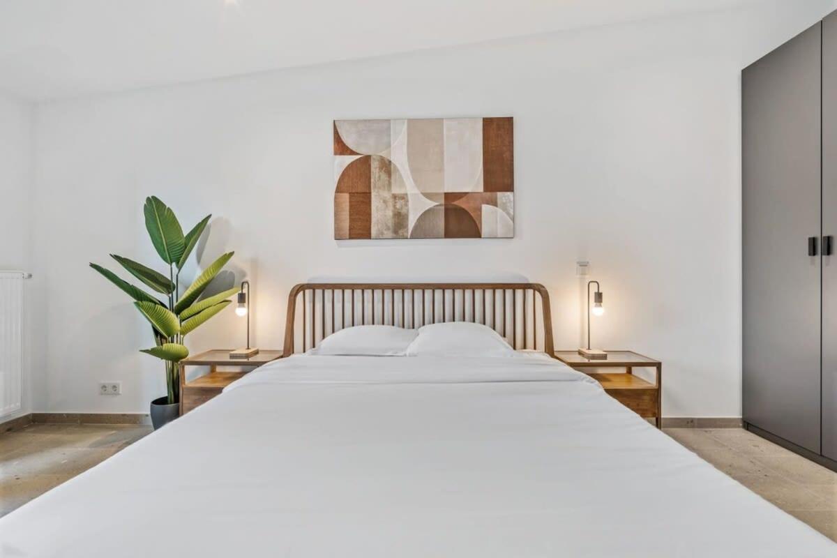 Luxurious 2br Apt With Balcony In Apartment Luxembourg
