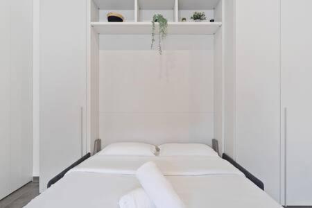 Stylish Designer Studio In Bonnevoie Id151 Apartment *